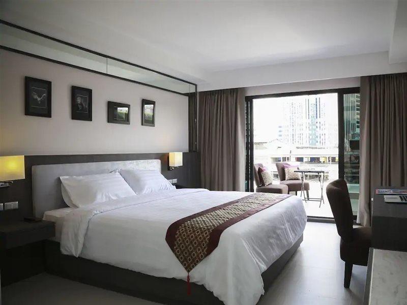 Double One By Aspira Hotel 4*